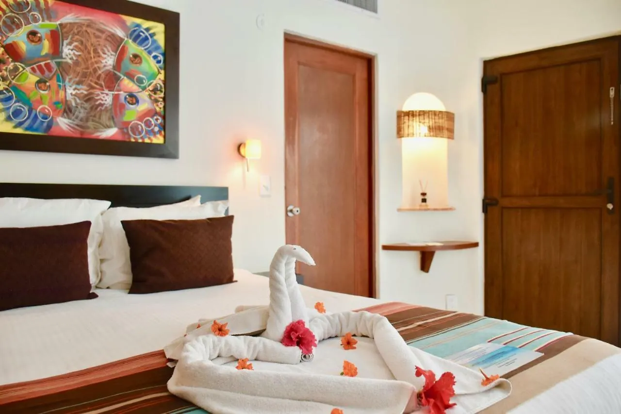 ****  Playa Palms Beach Hotel Playa del Carmen Mexico